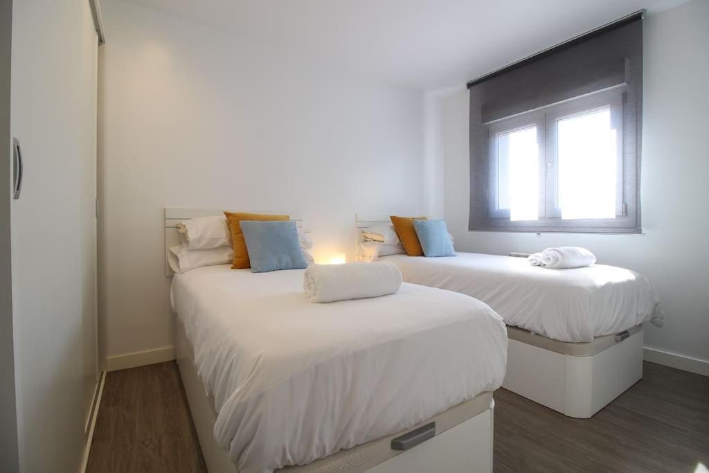 Apartamento En Santander Con Aparcamiento Exteriör bild