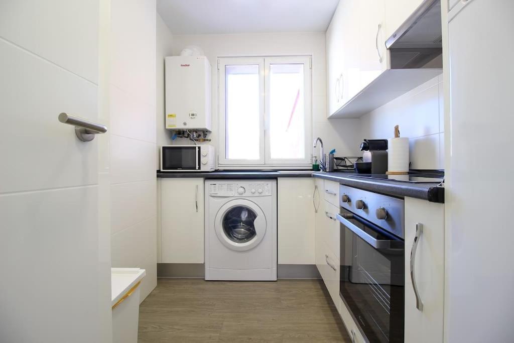 Apartamento En Santander Con Aparcamiento Exteriör bild